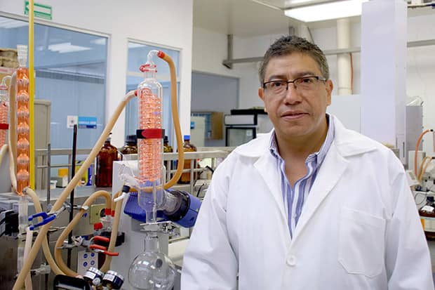Investigador de la BUAP desarrolla nuevos compuestos químicos orgánicos
