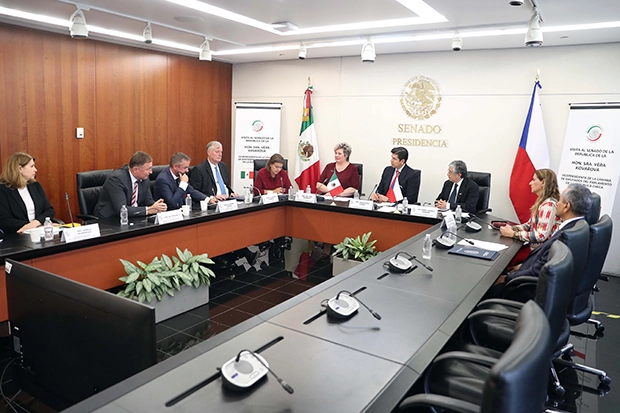 México y República Checa buscan fortalecer lazos educativos