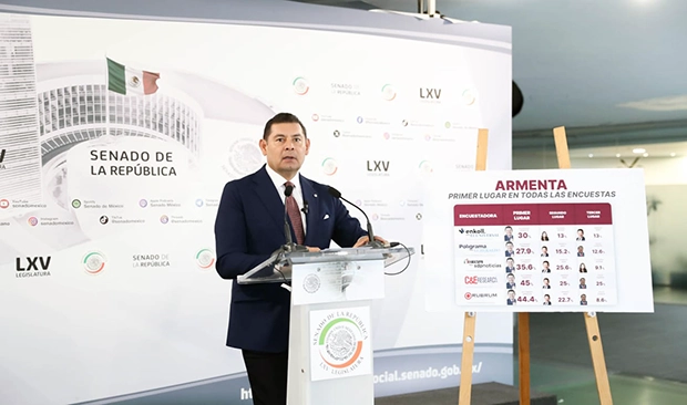Alejandro Armenta pide licencia como senador para competir por la gubernatura de Puebla