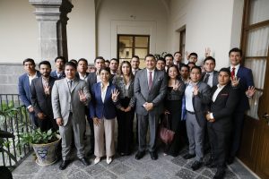 El gobernador electo de Puebla, Alejandro Armenta, ha subrayado la importancia de la juventud en su administración al afirmar: “La juventud será el sello de mi gobierno.