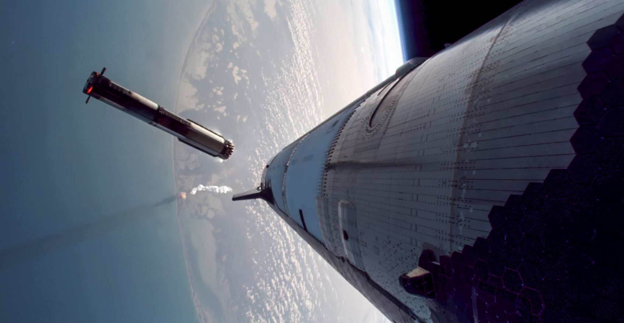 Starship realiza con éxito su 8vo vuelo de prueba, pese a pérdida del vehículo superior