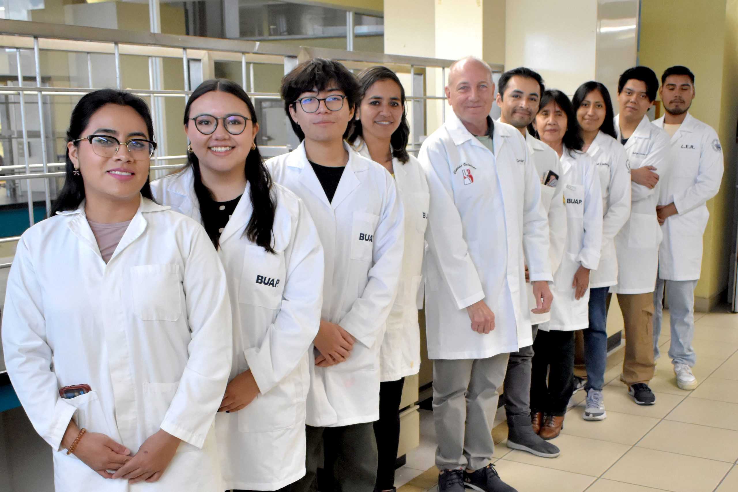 BUAP desarrolla nanomateriales contra bacterias y cáncer