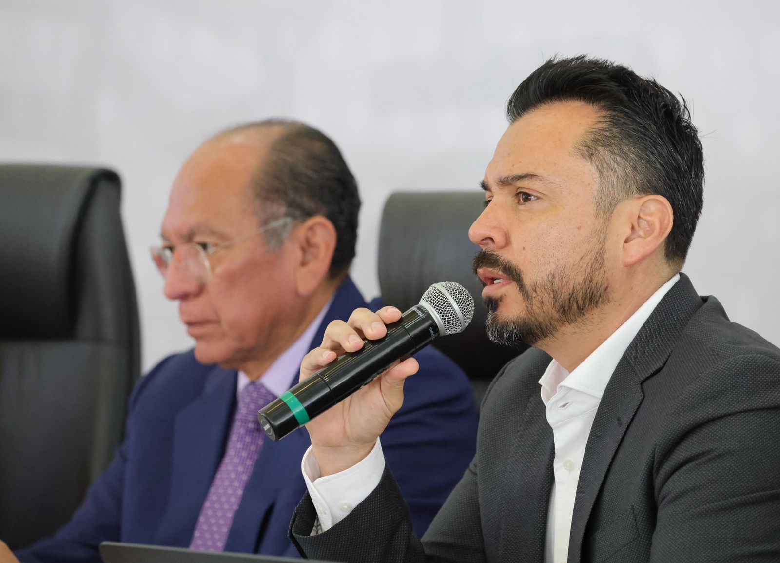 Gobierno de Puebla mantiene diálogo con colectivos de búsqueda